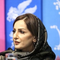 شقایق دهقان