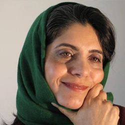 نیره فراهانی