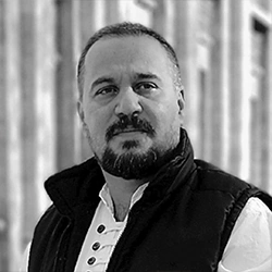 پیام کریمی