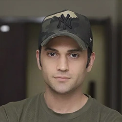 امید ماهر