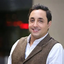 امیرحسین رستمی