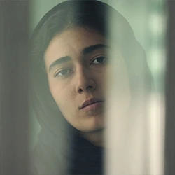 راضیه منصوری