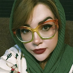 ملیکا حسینی