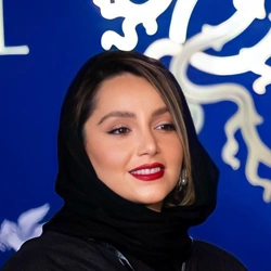 نازنین بیاتی